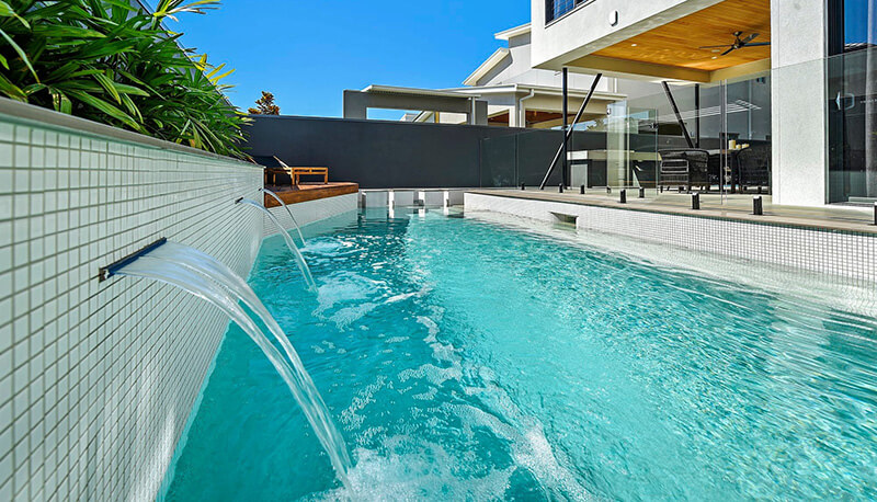 Symmetrical pool