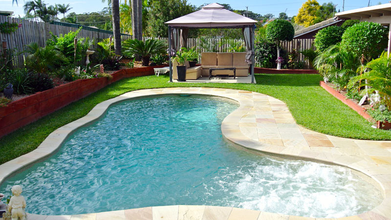 A freeform swimming pool