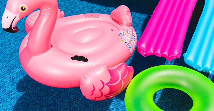 10 Awesome Pool Accessories for Kids article image